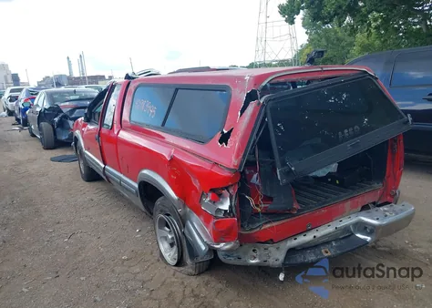 1999 Chevrolet S-10 Ls z USA, uszkodzony, nr VIN 1GCCS19X2X8117927